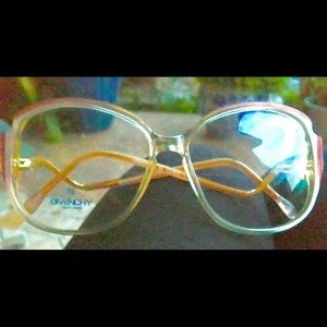 Givanchy Eyeware (Brandnew)...
